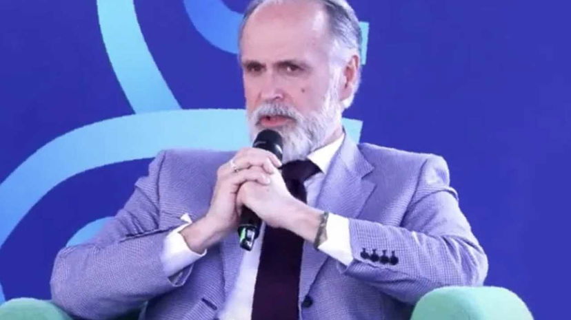 Rai sulle dichiarazioni di Pier Silvio: “Affari Tuoi induce ludopatia? Solo quando straccia la concorrenza” preview