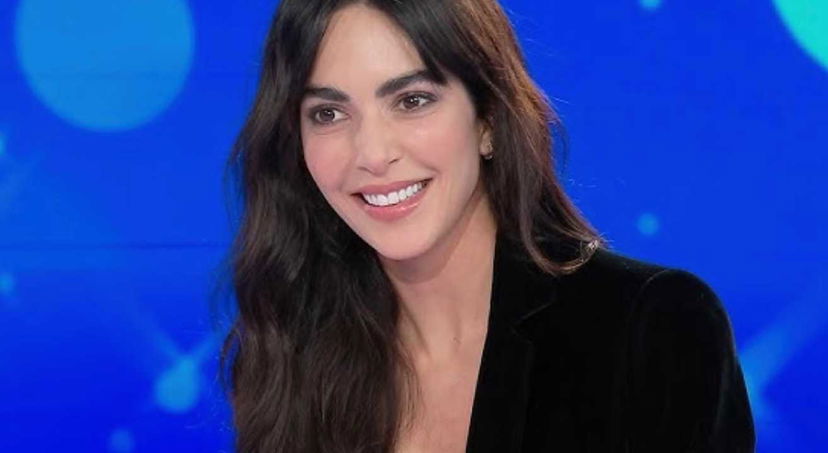 Rocío Muñoz Morales su Raoul Bova: “Rabbia, disgusto, doppio gioco” preview