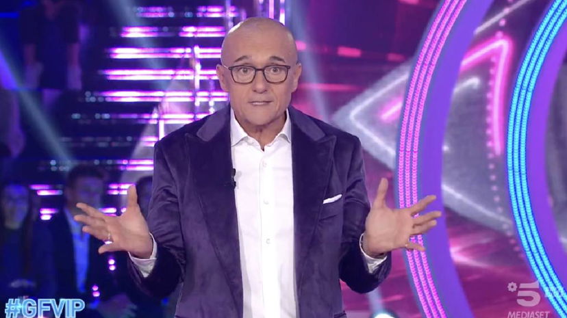 Signorini e le novità sui casting per il Grande Fratello Super Vip preview