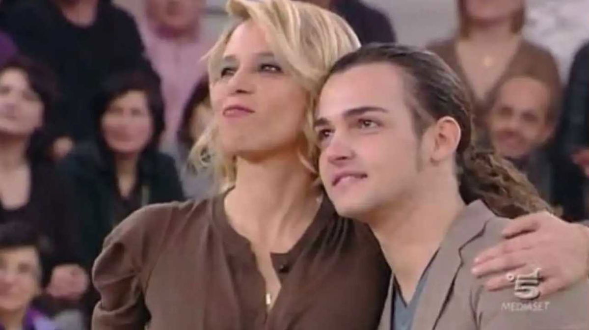 Valerio Scanu: la pace con Maria De Filippi a This Is Me? article-post