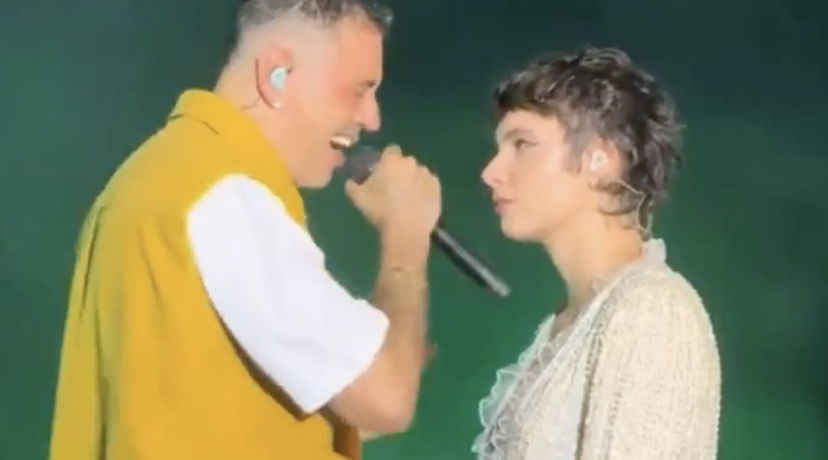 Marracash sbiascica in concerto perché si scorda le parole, il video è virale preview