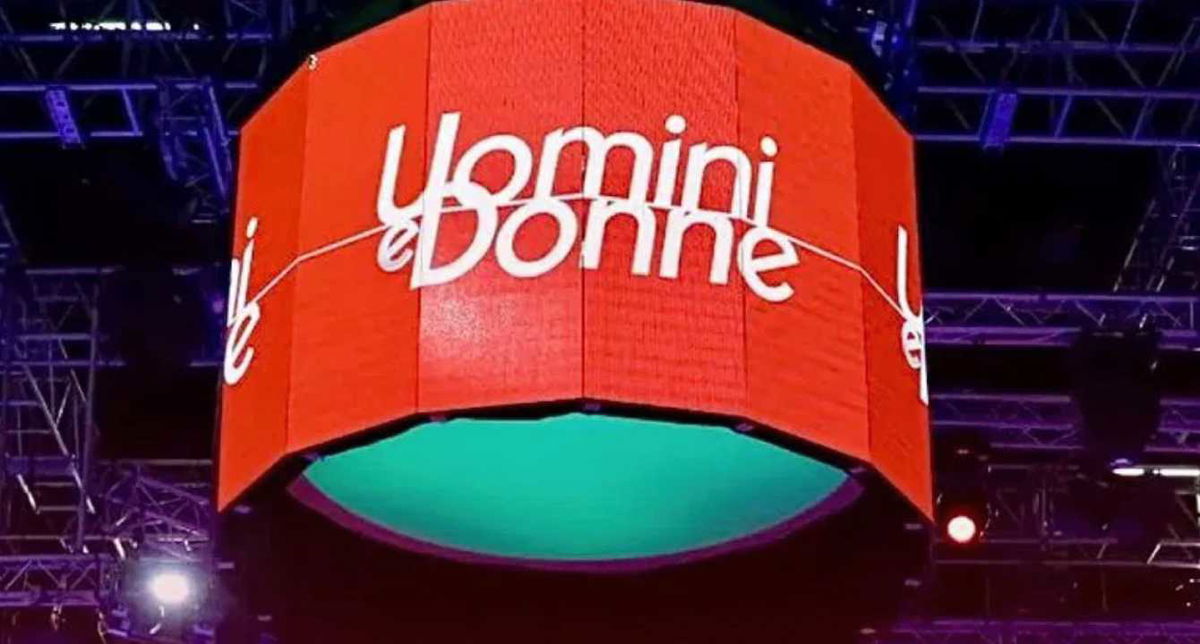 Uomini e Donne, protagonista chiede 500 euro per un’intervista: ecco chi è! article-post