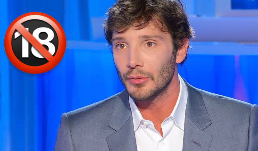 Stefano De Martino e Caroline Tronelli: video privato online preview