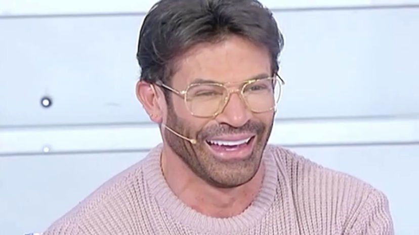 Gianni Sperti sulla sua storia d’amore: “Cosa è successo” preview