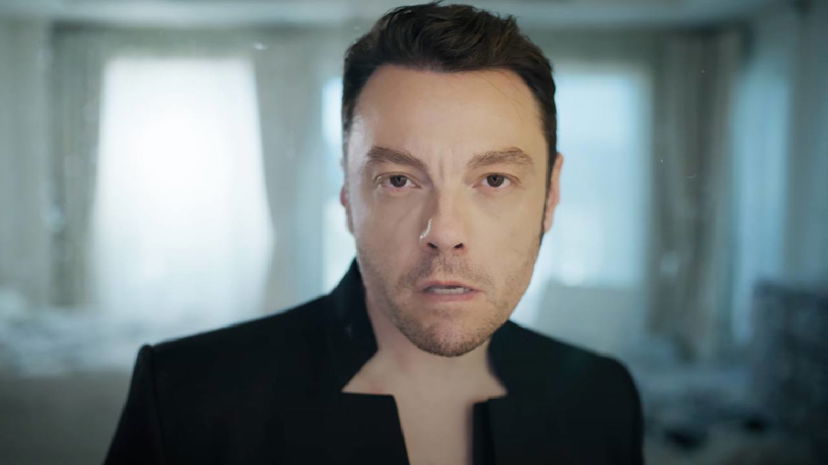 Tiziano Ferro è tornato con Cuore Rotto preview