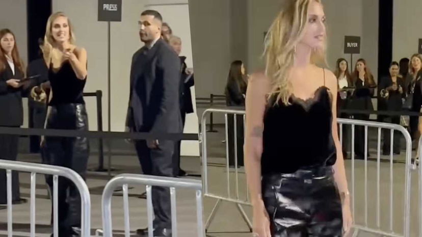 Chiara Ferragni “supera la transenna per salutare i fan”, ma lei rettifica: “avevo sbagliato entrata” preview