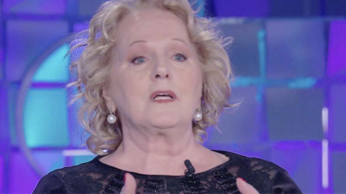 Katia Ricciarelli commenta la diffida. L’avvocato di Dina Minna: “Verissimo già registrato, valuteremo azioni legali” article-post