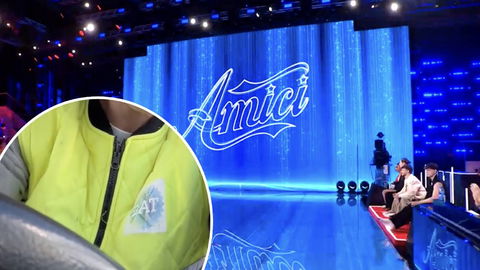 Cantante di Amici: “Faccio lo spazzino, ma continuo a cantare” preview