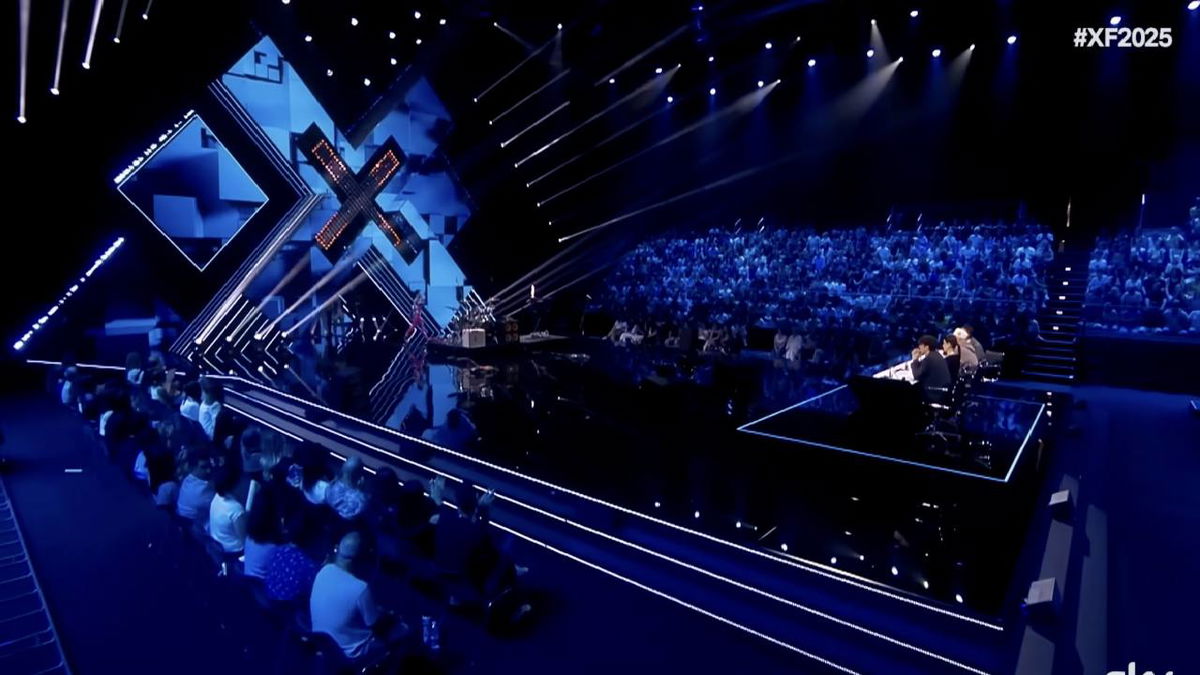 Concorrenti eliminati da X Factor fanno strane insinuazioni: “Voi non sapete” article-post