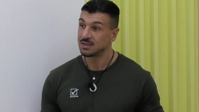 L’ex compagna di Matteo Azzali del GF sbotta: “Pagliaccio! Ecco cosa mi ha fatto” preview