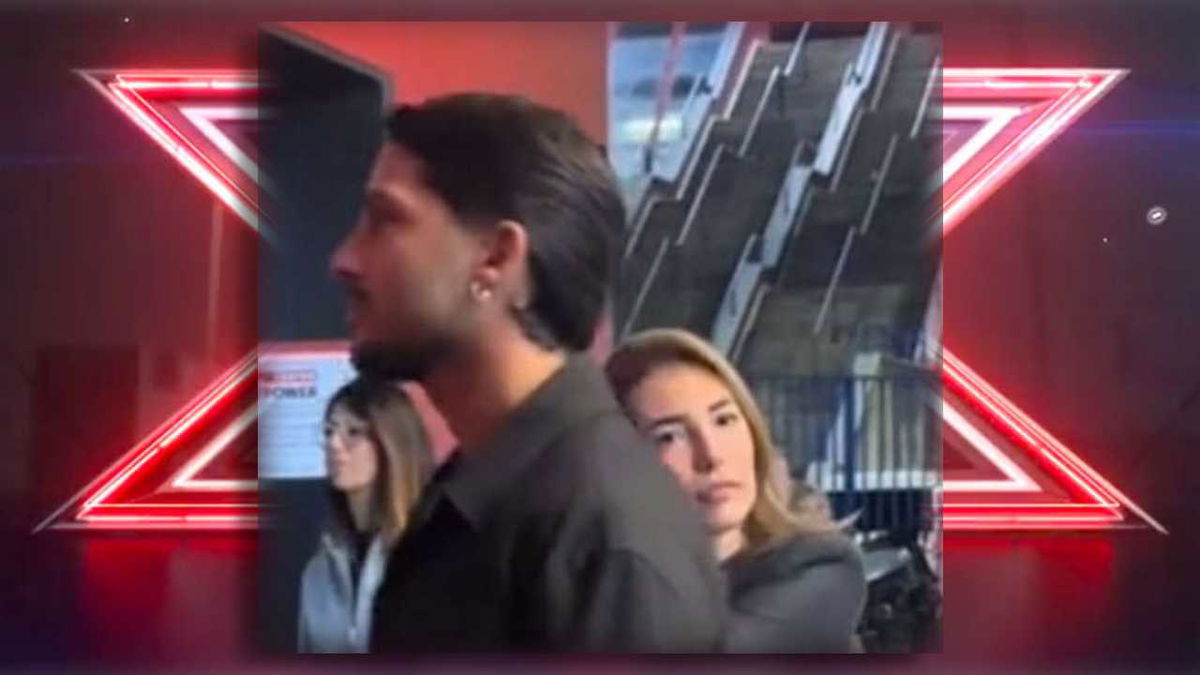 Gianmarco e Martina si baciano a X Factor davanti a tutti article-post