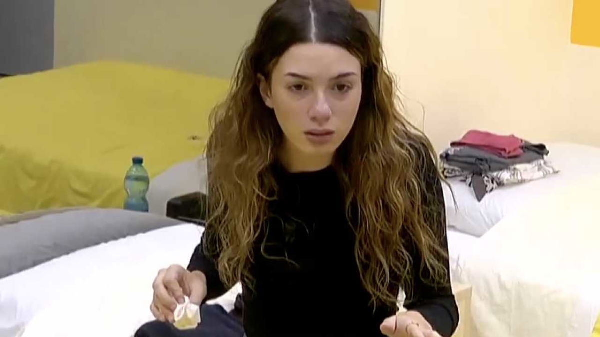 Michelle Cavallaro piange ad Amici a causa di Rudy Zerbi article-post