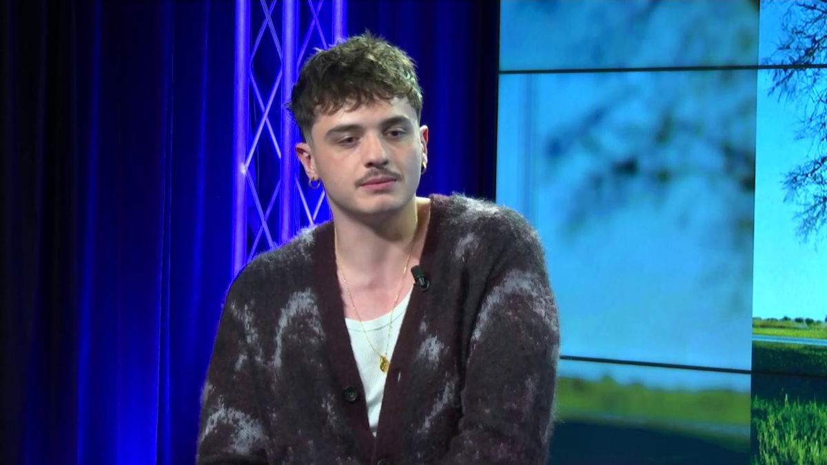 Olly e la tovaglia macchiata: “Ecco perché non mi sono scusato sui social” article-post
