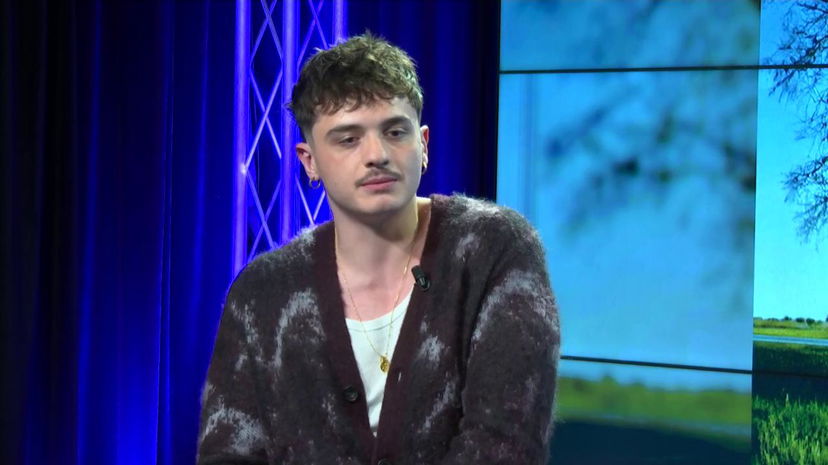 Olly e la tovaglia macchiata: “Ecco perché non mi sono scusato sui social” preview