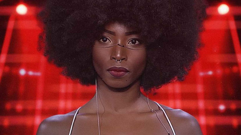 Sakina dopo X Factor: “Derisa da Paola Iezzi” preview