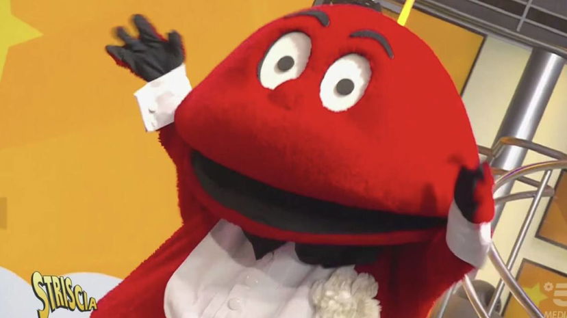 Striscia la Notizia, quando e dove andrà in onda: cosa cambierà preview