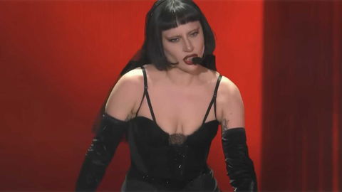 Lady Gaga sul set de Il Diavolo Veste Prada, le prime foto preview