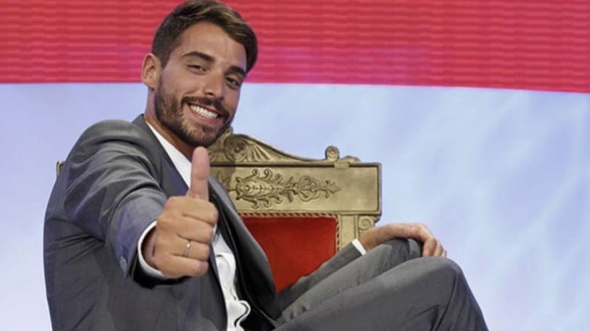 Amedeo Barbato critica Uomini e Donne: ecco com’è ora l’ex tronista preview