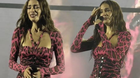 Elodie in lacrime in concerto chiede scusa ai fan: “Fatico a cantare” preview