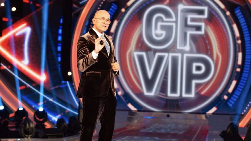 Ex vippona: “Torno al GF Vip se mi pagano bene” preview