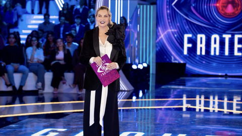 Ospite vip e due incursioni dall’esterno al Grande Fratello preview