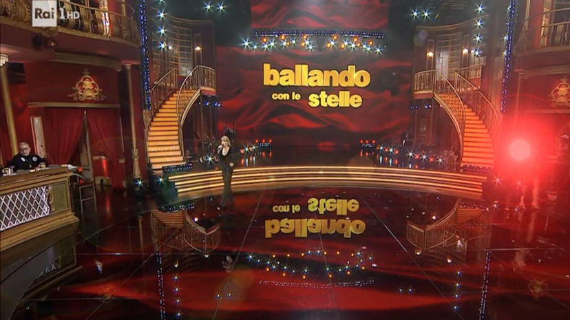 Concorrente di Ballando esce dallo studio molto irritata: “Non l’ha presa bene” preview