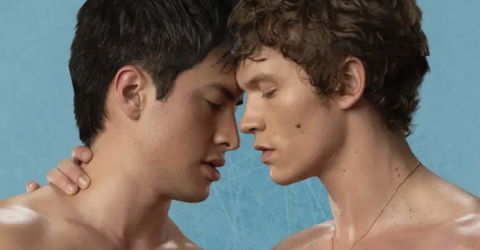 Heated Rivalry: il particolare tatuaggio di coppia che si sono fatti Connor Storrie e Hudson Williams preview