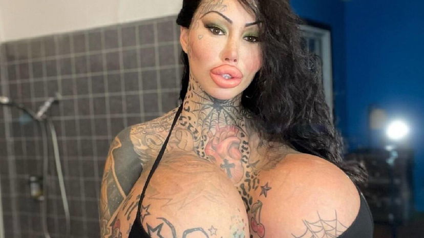 Mary Magdalene si è tolta la vita, gli inquietanti addii sui social preview