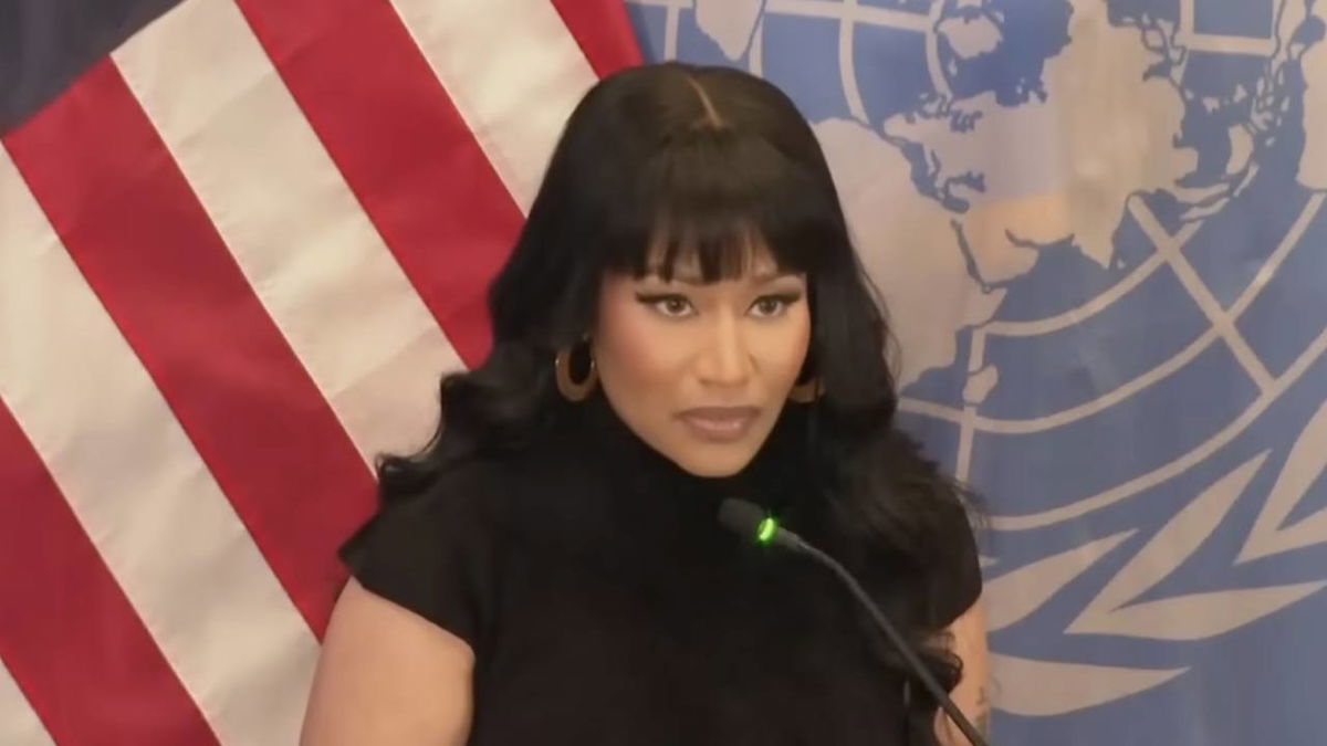 Nicki Minaj nei guai, fan in rivolta, molti smettono di seguirla article-post