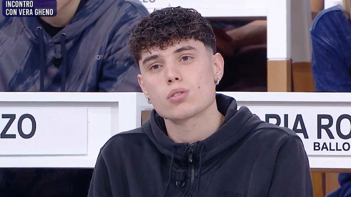 Ad Amici arriva la sociolinguista Vera Gheno per il caso Riccardo Stimolo. Lui si scusa: “Ho sbagliato” article-post