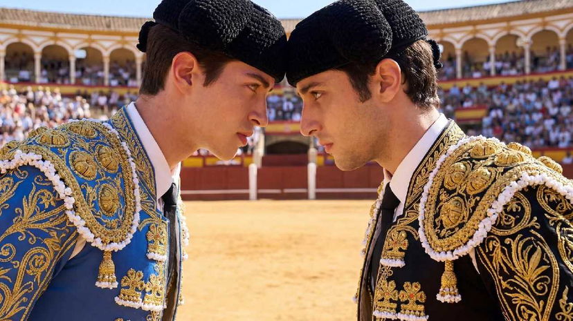 “Telecinco sta preparando Dos Orejas Y Un Rabo”, remake spagnolo di Heated Rivalry ambientato nel mondo della corrida preview