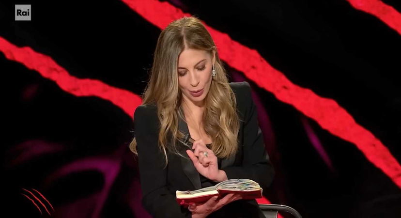 Belve 2025, intervista mai trasmessa. L’ospite: “Sono molto arrabbiato” preview