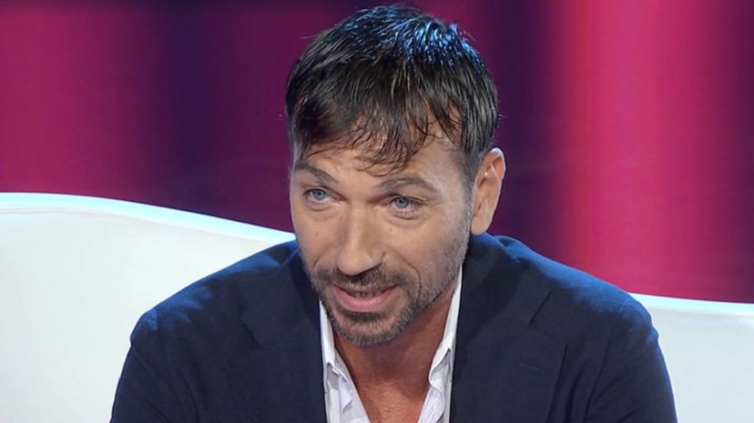 Costantino Vitagliano parla dei vip che sono scesi a compromessi: “Hanno pagato il dazio” preview