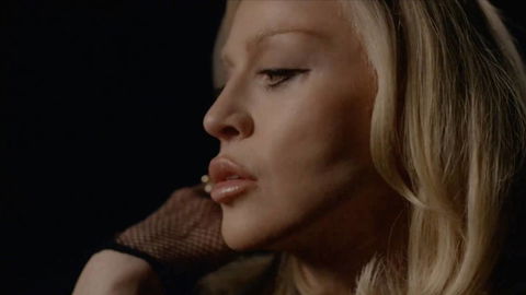 Madonna canta La Bambola di Patty Pravo: i video di Dolce e Gabbana preview