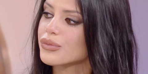 Antonella Fiordelisi piange a La Volta Buona, Guendalina Canessa la prende in giro sui social: la reazione preview