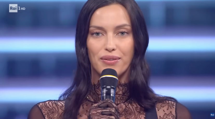 Irina Shayk citata negli Epstein Files: cosa c’è scritto nelle chat e il commento di Carlo Conti preview