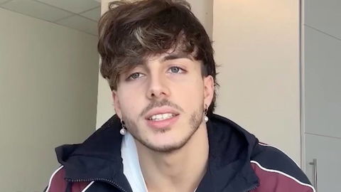 Mattia Zenzola confessa: “Bullizzato per lo smalto, i capelli lunghi e per la danza. Sono anche stato aggredito” preview