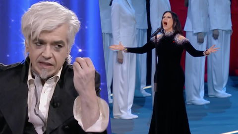 Morgan fa i complimenti a Laura Pausini, ma poi distrugge il suo Inno d’Italia preview
