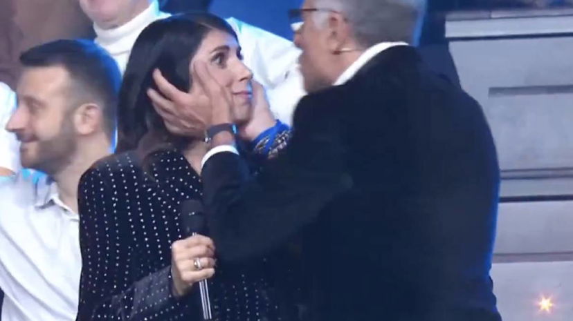 Bonolis bacia Giorgia, lei: “Interdetta, Emanuel non mi ha parlato per ore” preview