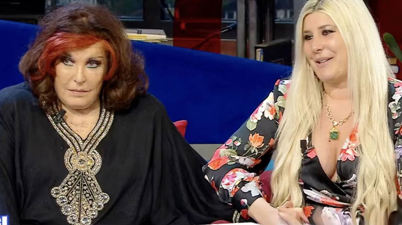 Patrizia De Blanck, la malattia e la confessione della figlia Giada a un giornalista: “Una cosa terribile, un calvario” preview