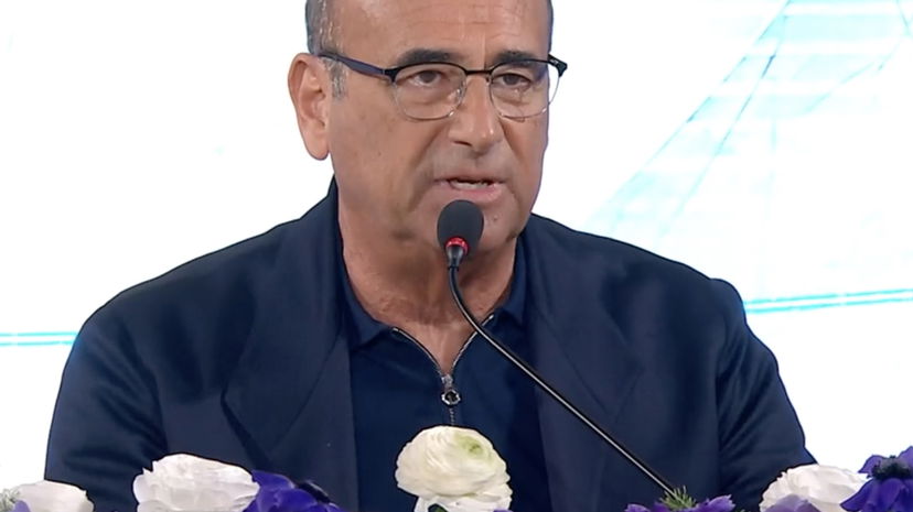 Sanremo 2026, Carlo Conti parla degli ascolti e delle polemiche sollevate da Minghi e Albano preview