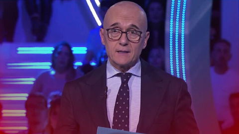 Signorini parla delle accuse di Corona e fa allusioni su altri che vivono di cattiveria e menzogne: la lettera preview