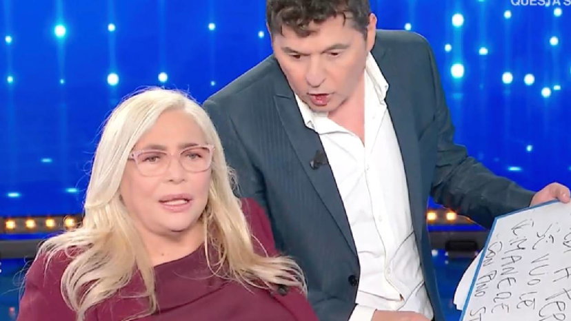 Domenica In, tensione dietro le quinte, Venier arrabbiata con Mammucari e Peppe Iodice deluso: “Di Teo non parlo, Mara è stata affettuosa” preview