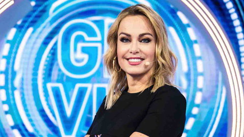 Crisi del Grande Fratello Vip: Sonia Bruganelli fa un’analisi lucida, cosa non va preview