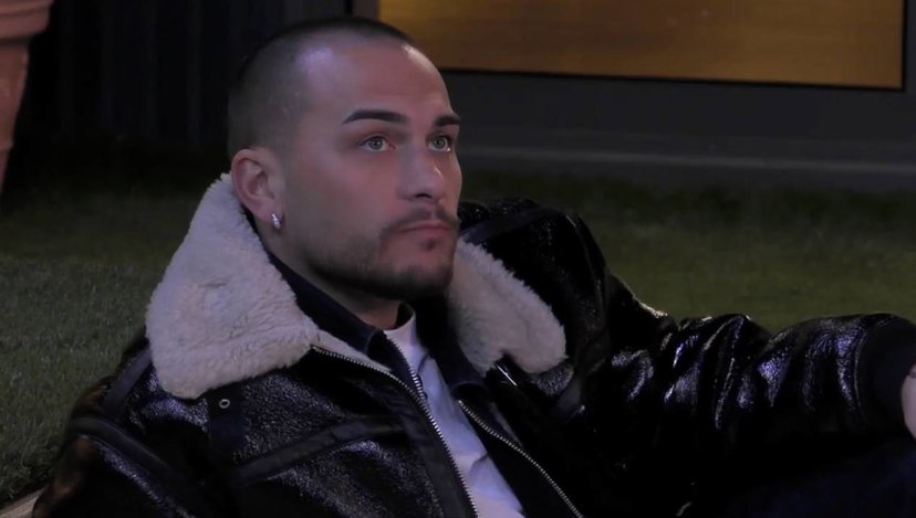 Grande Fratello Vip, Raul Dumitras su Martina De Ioannon: “Ero tanto innamorato” preview