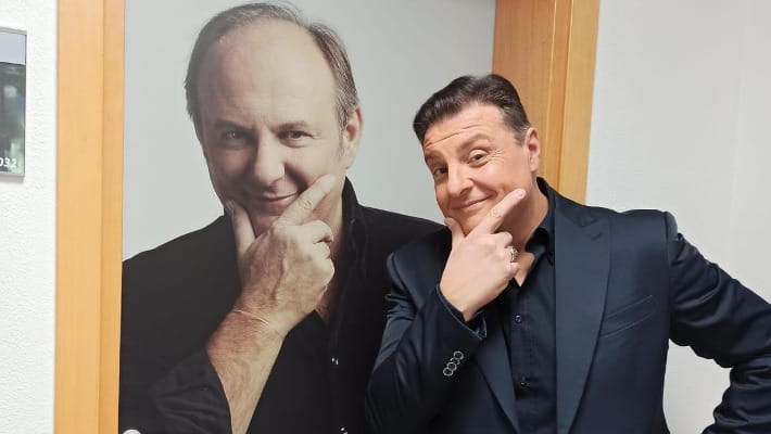 Claudio Lauretta, come ha reagito Gerry Scotti all’imitazione: “Gridò” preview