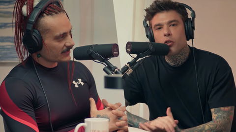 Referendum, Marra: “Io orientato sul NO, Fedez sul SI” preview