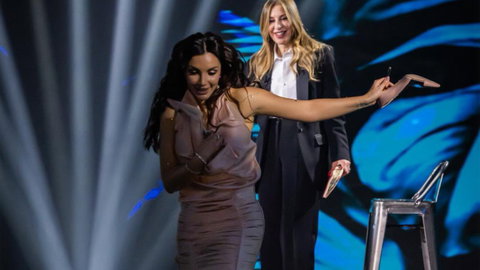 Dondoni, Parpiglia e Sambruna criticano Elettra Lamborghini dopo Belve preview