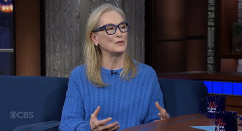 Meryl Streep con il maglioncino ceruleo per la promozione del Diavolo Veste Prada preview