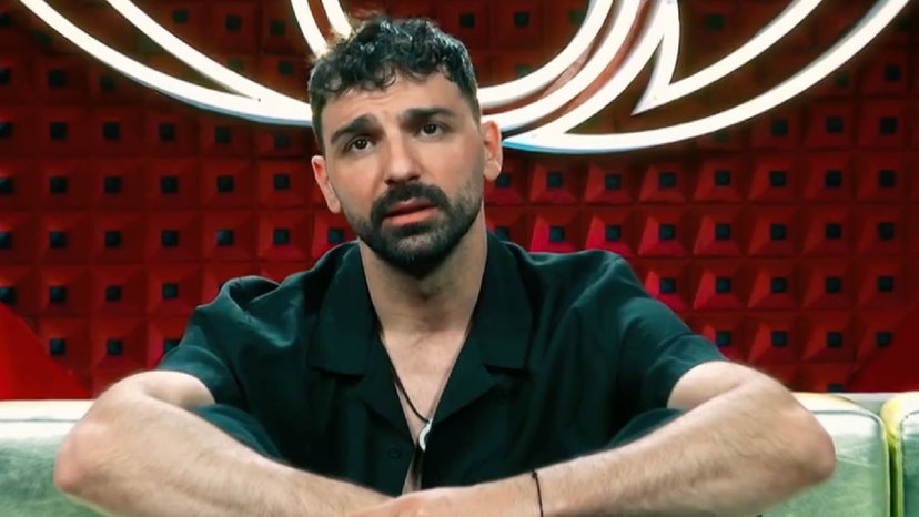 Raimondo Todaro parla della sua salute al GF Vip: “Non posso arrabbiarmi, ho un certificato” preview